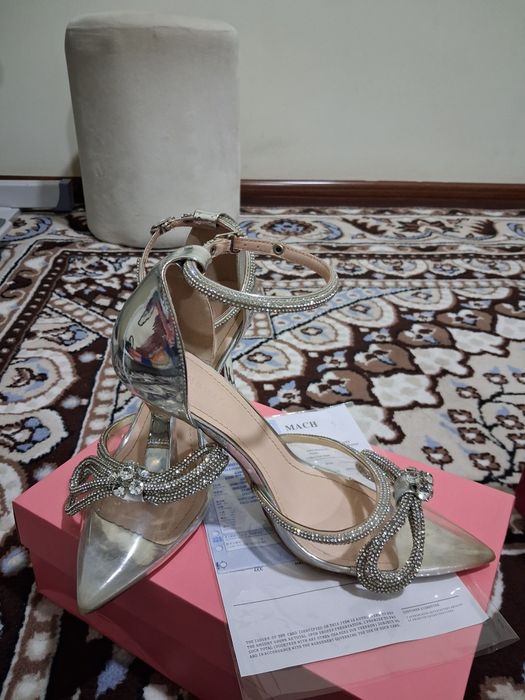 Tufli 2marta kiyilgan