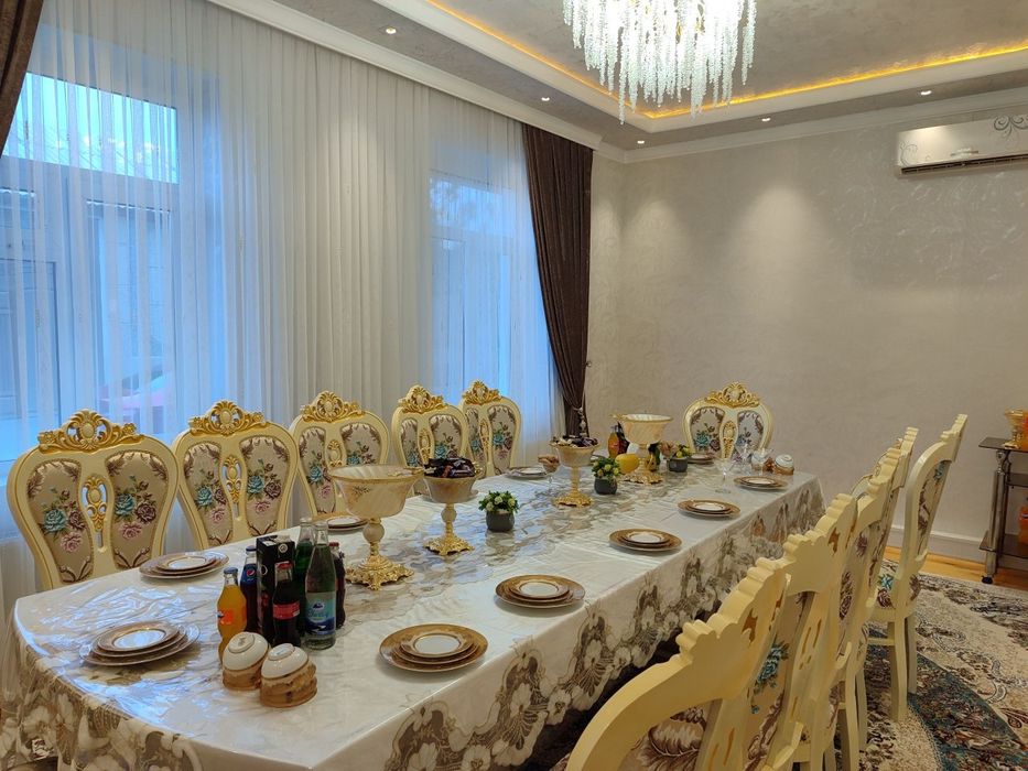 Фаргона шахрида Ховли-уй сотилади. 8-сотихли.