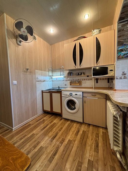 Продаётся четырёхкомнатная квартира каракамыш 2/4