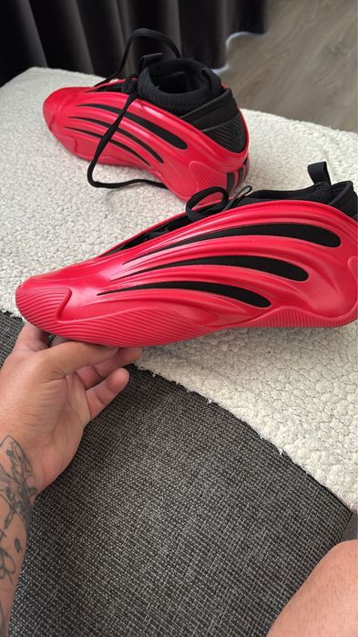 Adidas harden volume 9