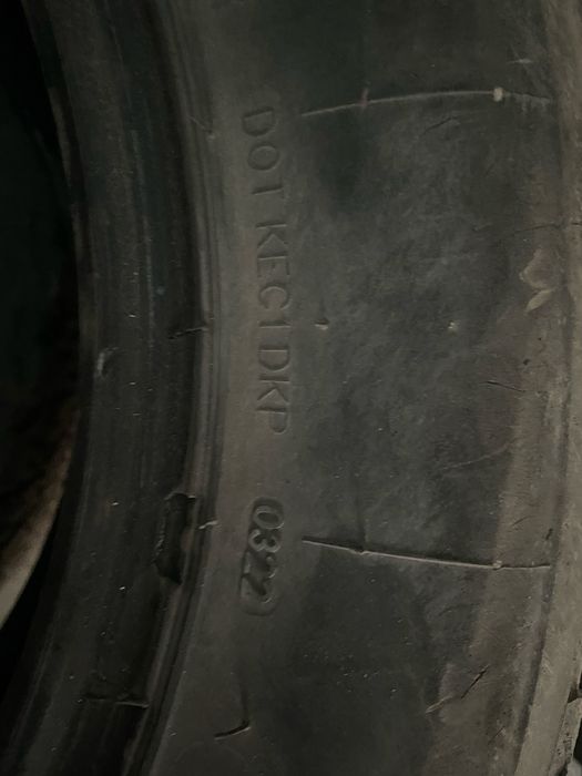 Гуми GRIPMAX-215:65/16