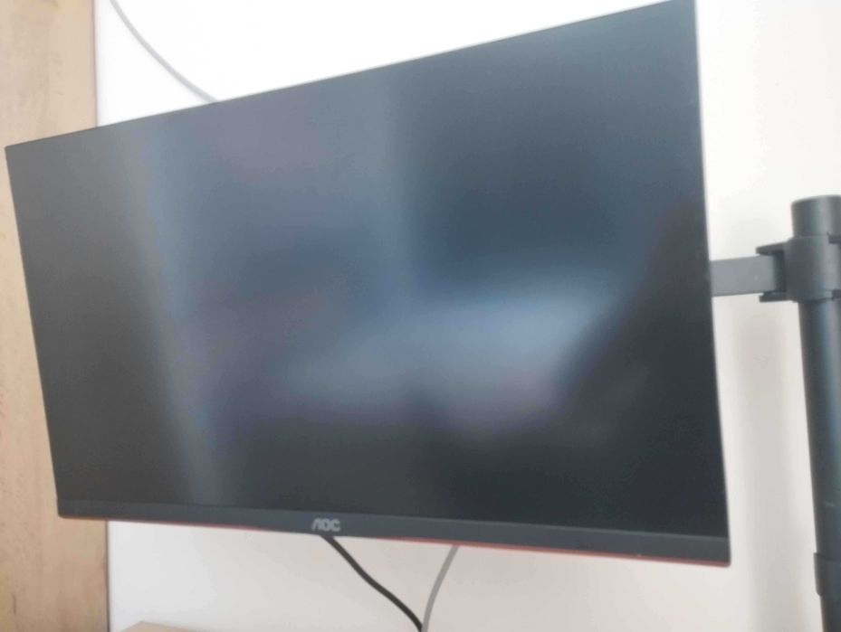 AOC Монитор - 2к Резолюция, 165hz , 24 Инча + Стойка за втори монитор