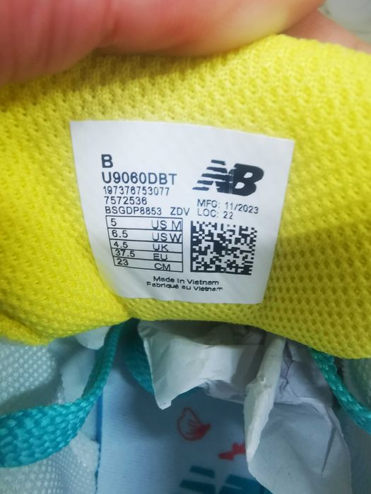 New balance 9060 cyan burst