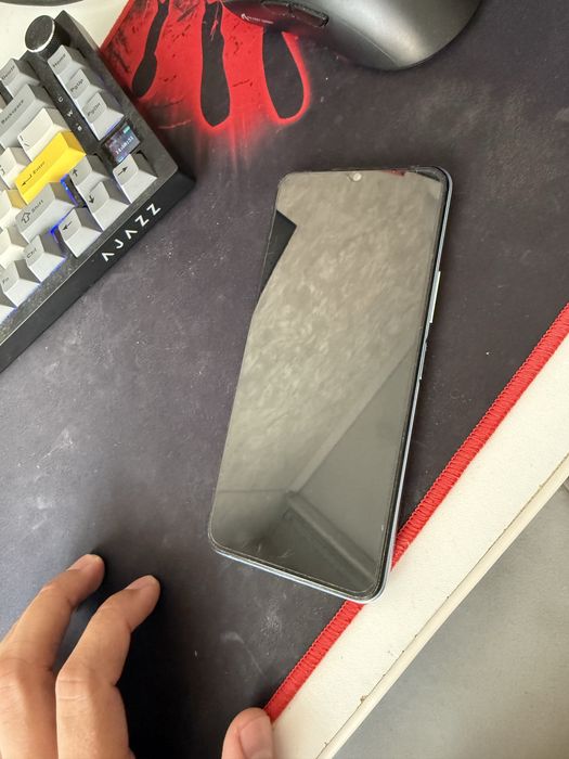 Телефон Vivo Y33s