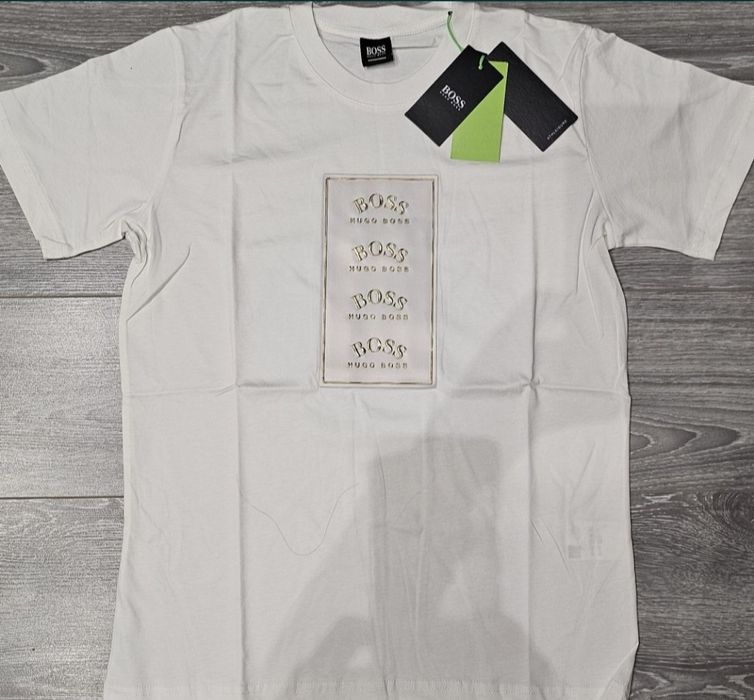 Tricouri Hugo Boss S,M,L,Xl XXL