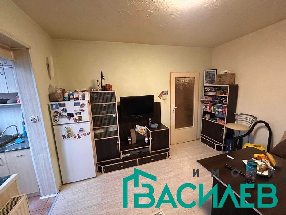 Продава 3-СТАЕН град София, Връбница 1