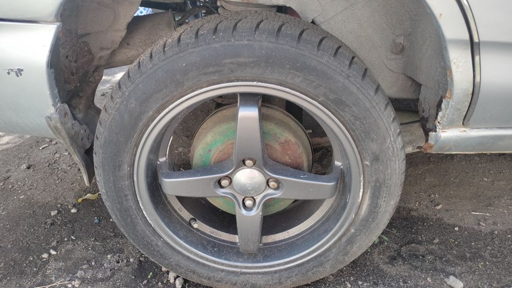 Продам колеса диаметр 16