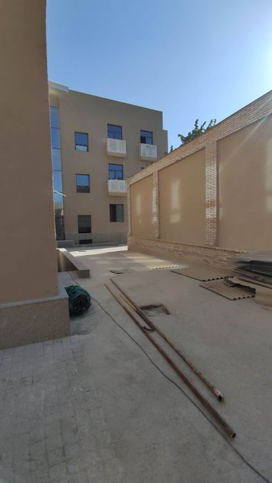 Земля для строительства 3 и 8 соток. Также и отдельно продаются.  130к