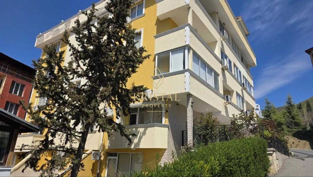 ID: 900 Продава се. Обзаведен студио апартамент с морска гледка в Свети Влас