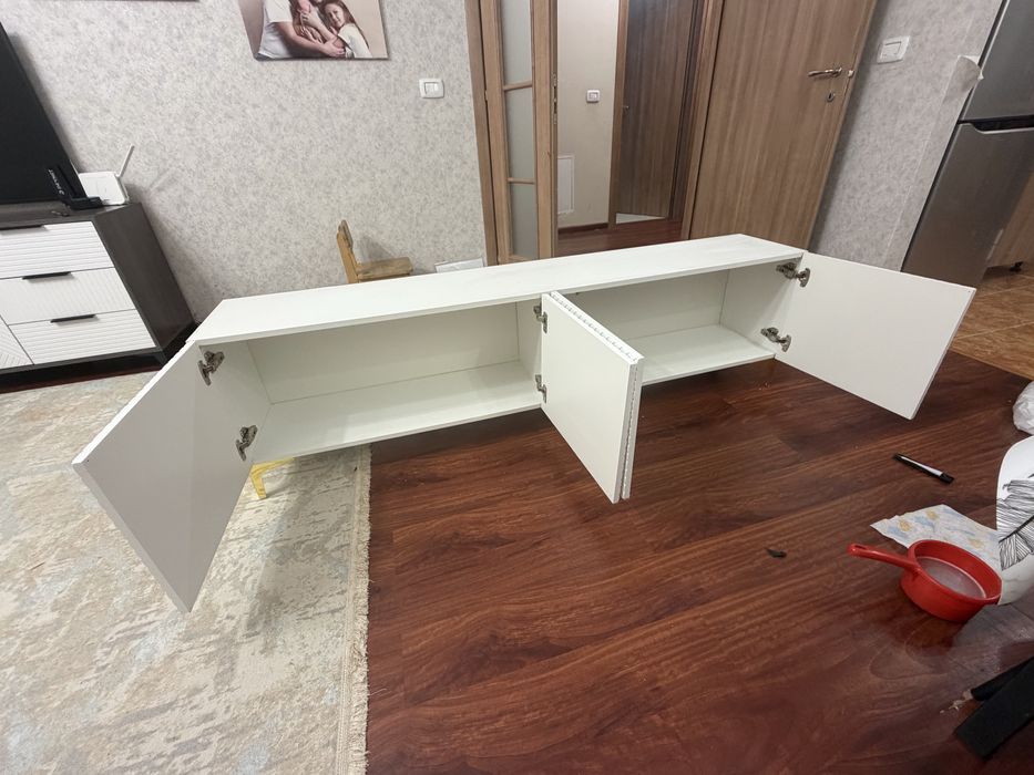 Продам тумбу под тв