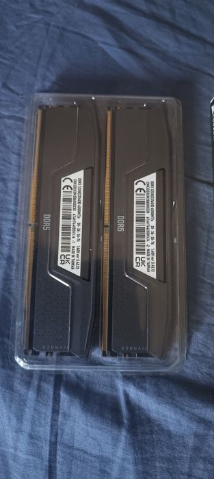 Memorie RAM Vengeance ddr5 cl30 64 GB