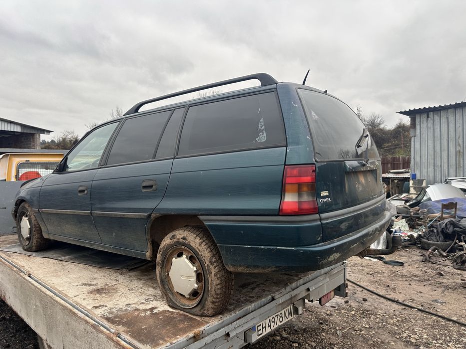 Opel Astra F 1.6 16v Ecotec (101 к.с.) – На части