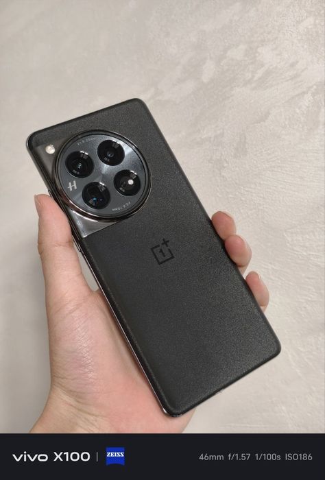 OnePlus 12 12+12/256 ColorOs