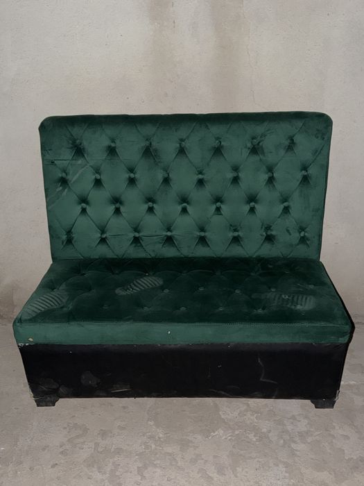 Divan 1.2m 1m 0.5m sotiladi