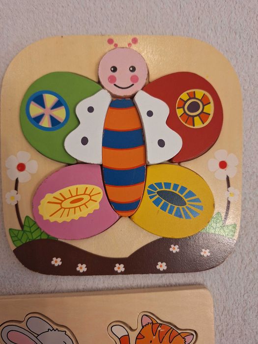 Сет дървени пъзели за най-малките