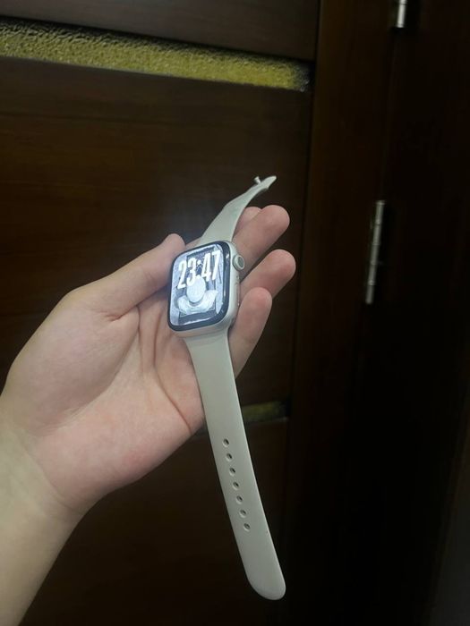 Apple watch Series 7 (GPS)