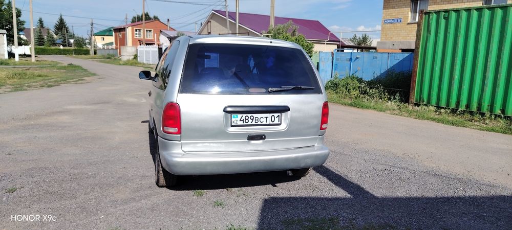 Додж караван, на ходу