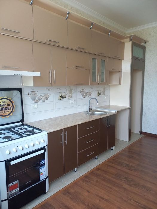 Уй сотилади 3 хоналик