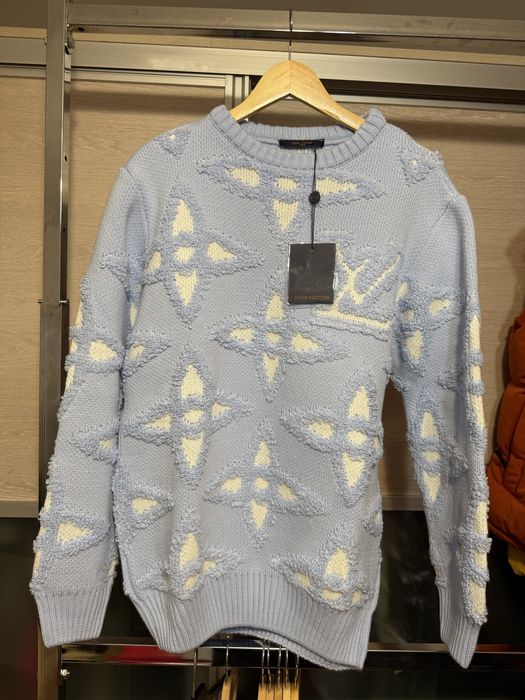 Pulover LV Albastru Deschis