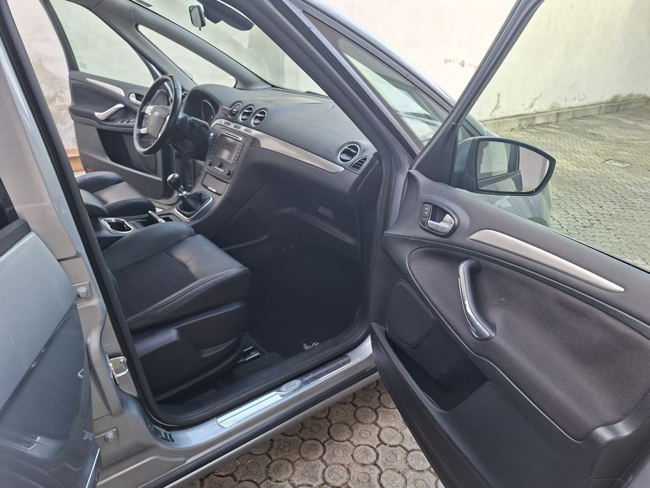 Ford S-Max 2.0 tdi 103 kw 140cp.euro5 an 2013