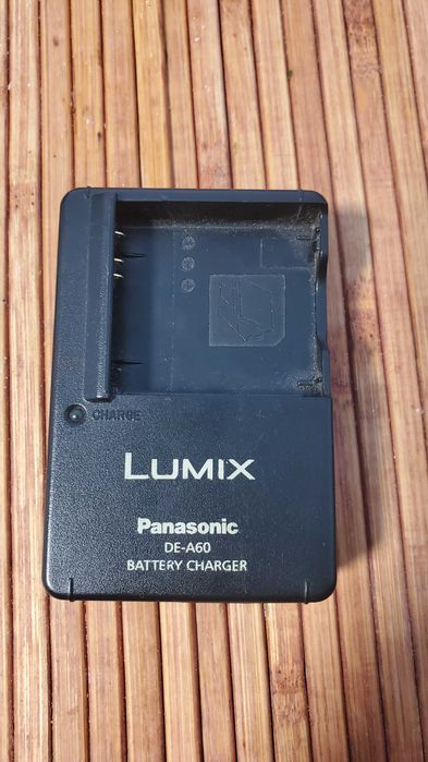 Зарядно за Panasonic Lumix DE-A60