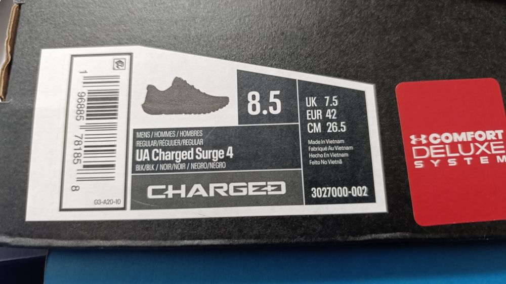 Under Armour CHARGED SURGE 4