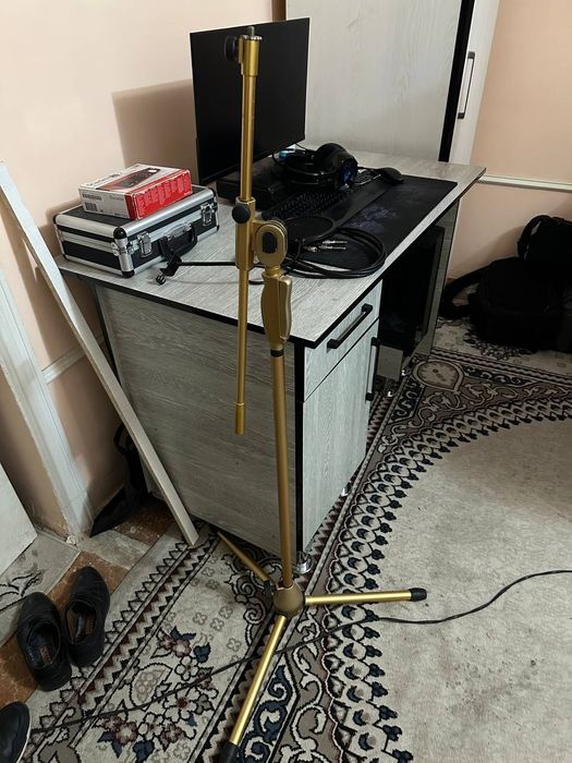 studiya uchun profisanal mikrafon behringer b2 pro