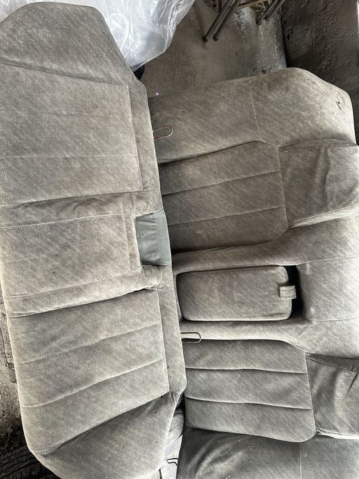 Toyota cresta 100 chaser mark 2  сидения Обшивки дверей дверные карты