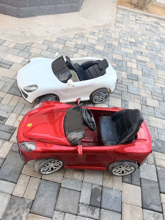 Машинка детская электромобиль