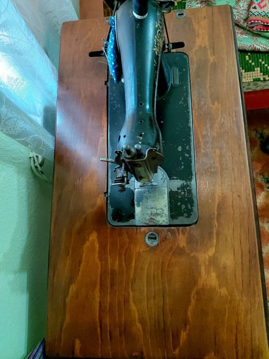 Masina de cusut Singer!