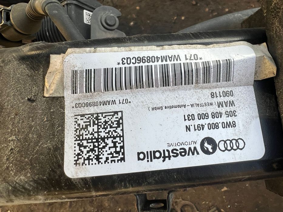 Теглич оригинален за Audi A4 b9 Ауди А4 б9 8w0800491 електрически