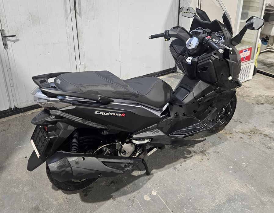 Sym cruisym 300 avariat