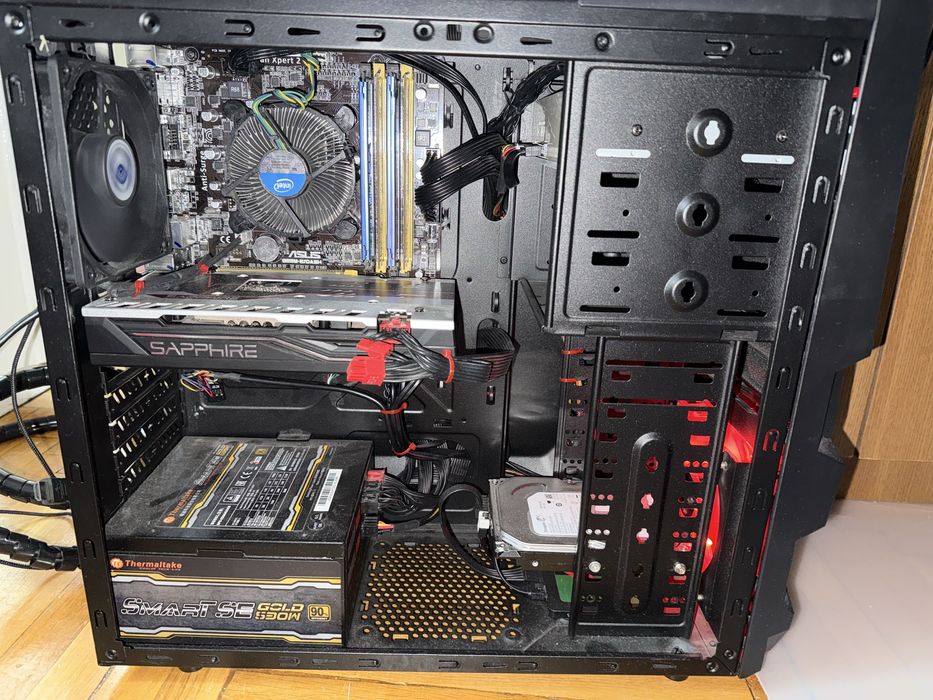 Pc intel i7 4790, 16gb ram, amd rx580 8gb, ssd 120gb, hdd 500gb