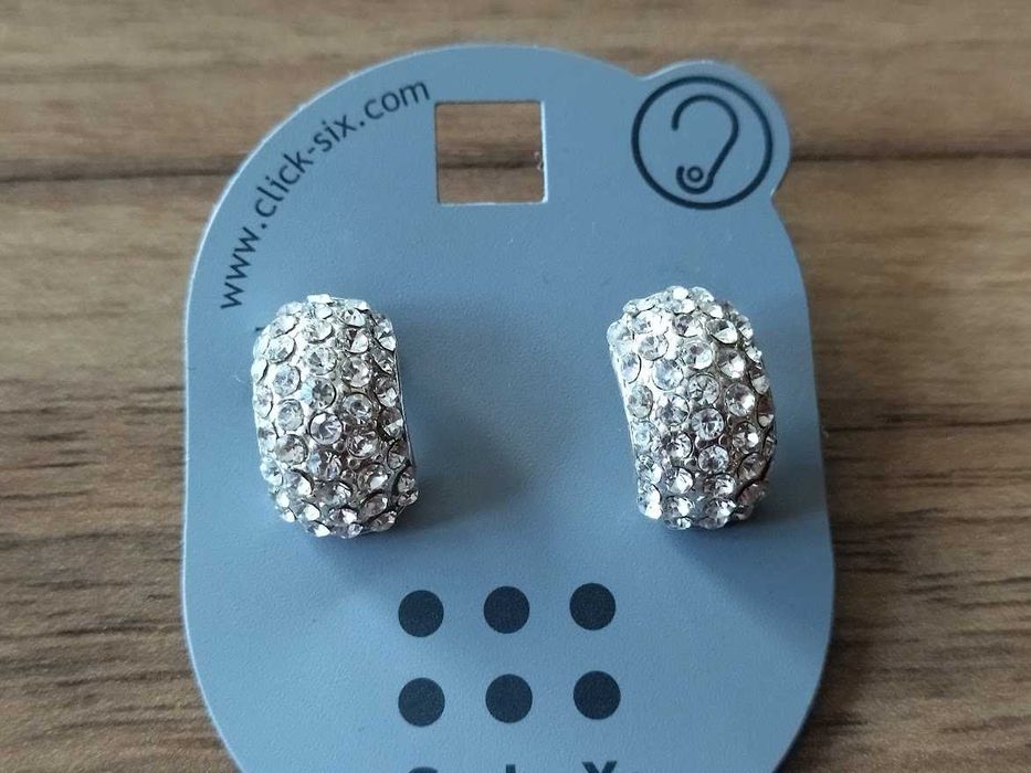 Колие и обеци- имитация на сребро