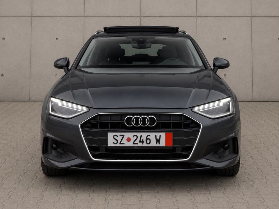 Audi A4 Avant 2021-Noul Model-Matrix-Dinamic-Virtual-Panoramic-Piele-Navi~Ambientale