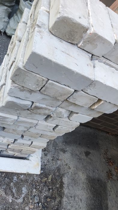 кирпич силикатный б/у