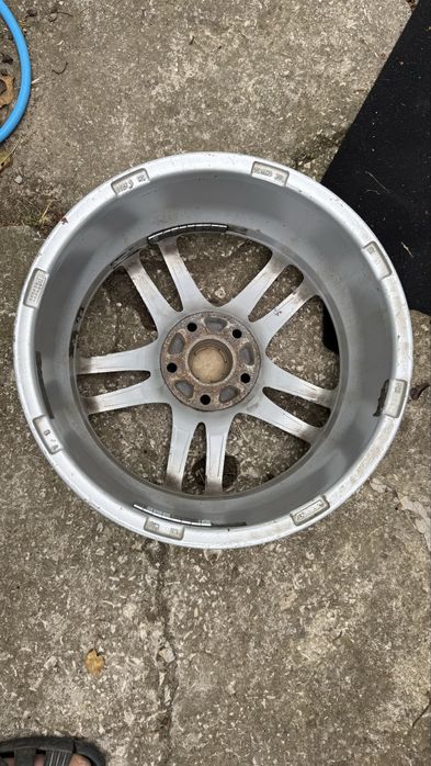 Джанти / 7J / 17 Цола/ 5х112/ Ет 50 / Dezent / 124R-001344