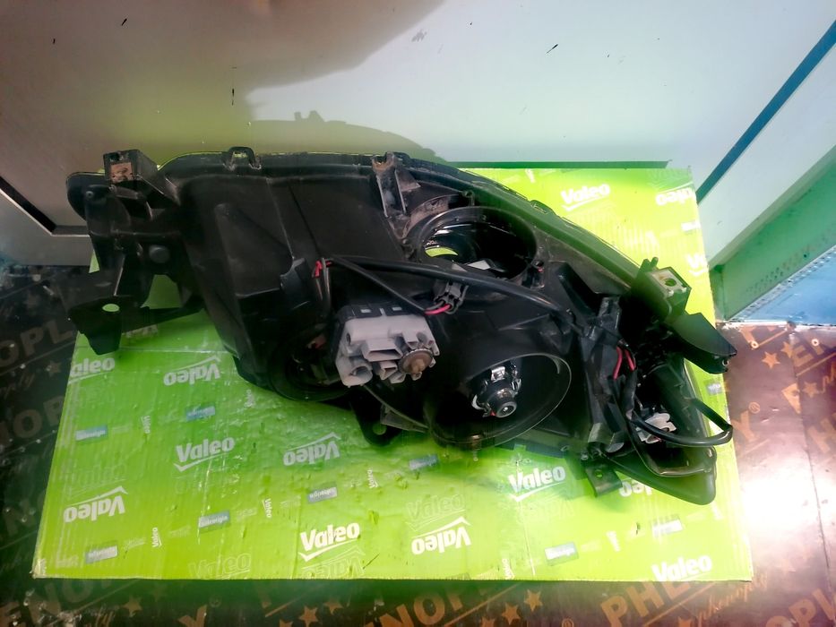 Фар Фарове за Субару Импреза/Subaru Impreza 3-rd Gen Hatchback XENON.