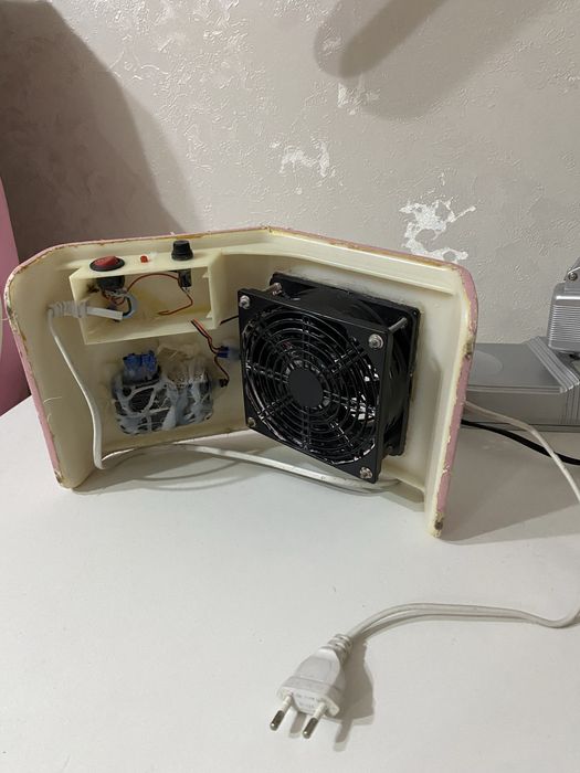 пылесос для маникюра