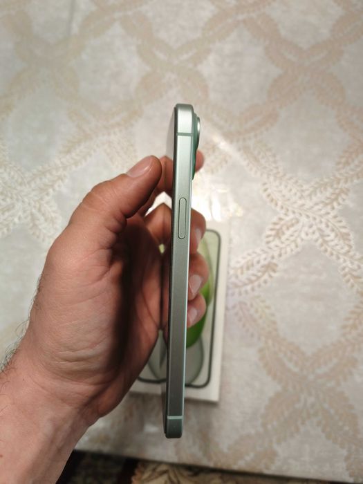 iPhone 15 plus green 128 GB 95%