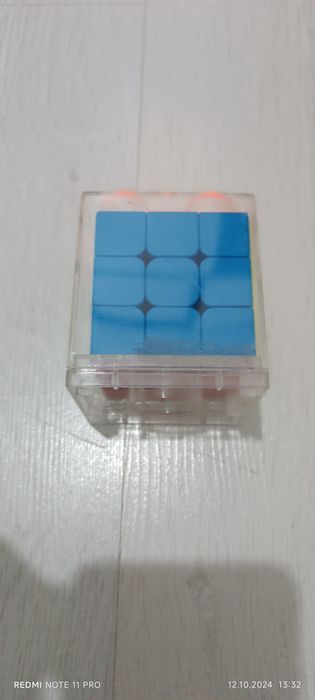 Кубик-рубик    .