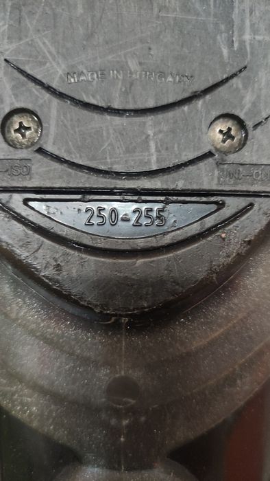 Ботинки для лыж продам