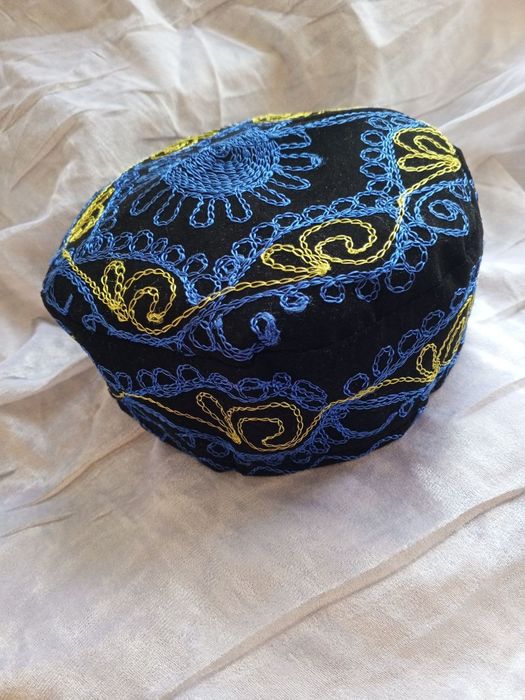 Тюбетейки, дуппи, машинная вышивка,, в наличии и на заказ