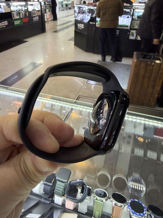 Apple Watch 11 46mm jet black