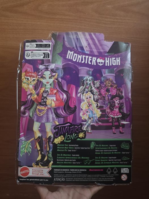 Продам коробки и аксессуары Monster High