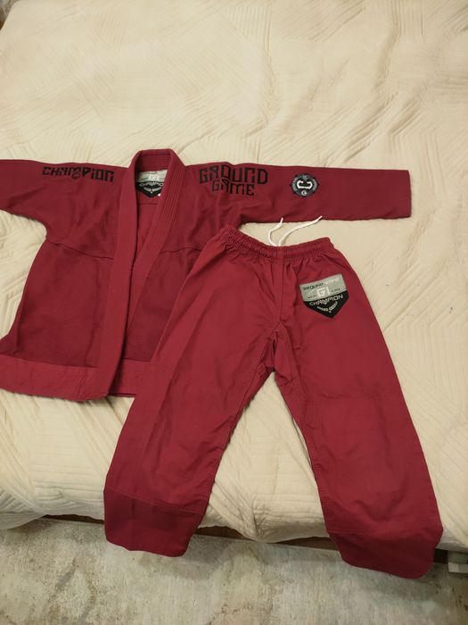 Продам кимоно для джиу-джитсу