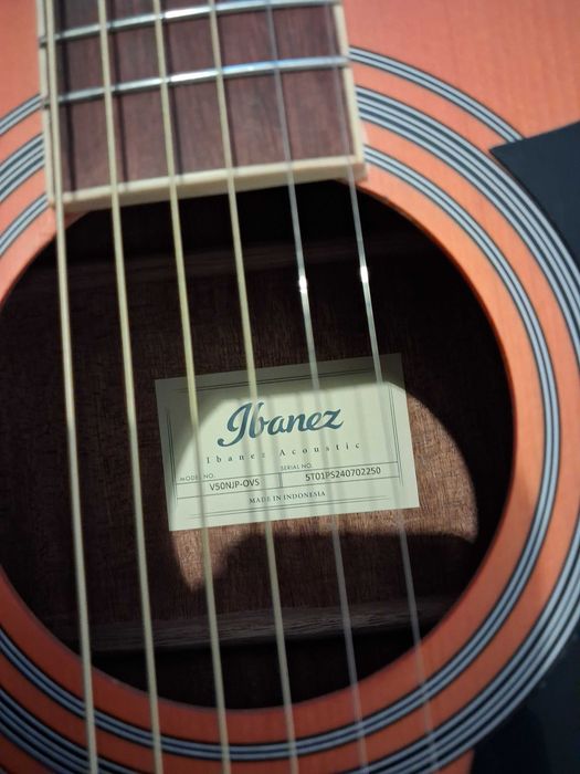 Chitara acustica 4/4 Ibanez V50NJP-OVS,de invatat