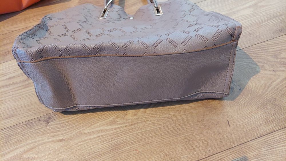 Geanta piele stare buna