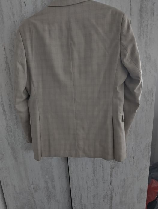 Маркови мъжки сака на супер цени.