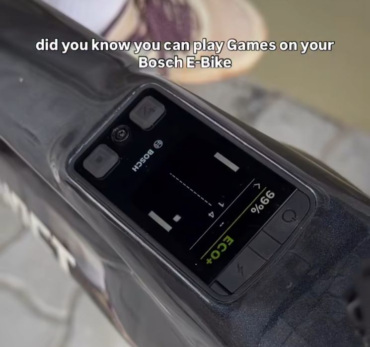 Cube stereo action team